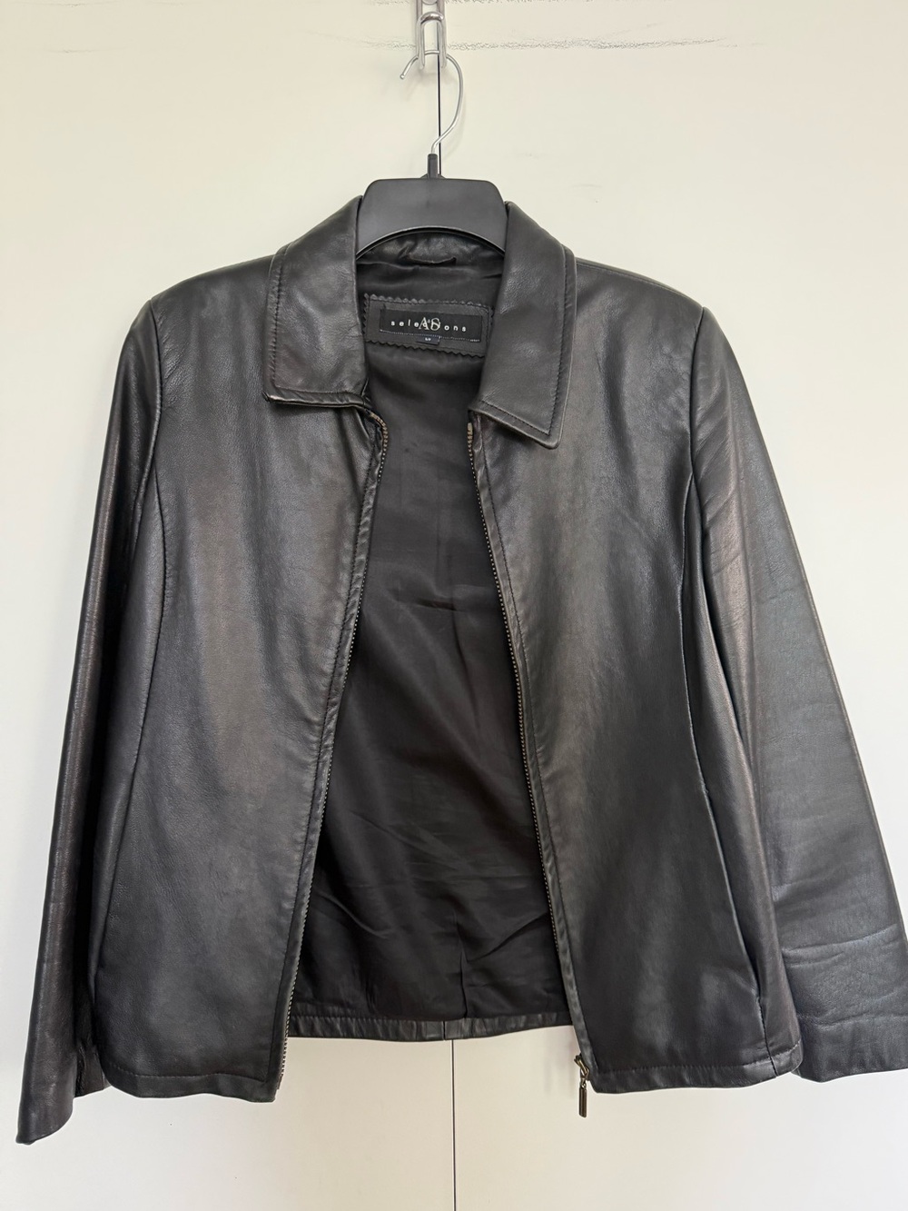 Iconic Vintage Black Leather Jacket: A&S Selections